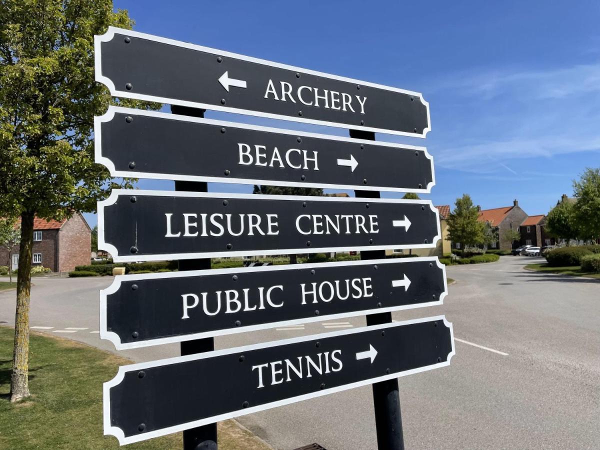 Echo Beach Filey Exteriör bild